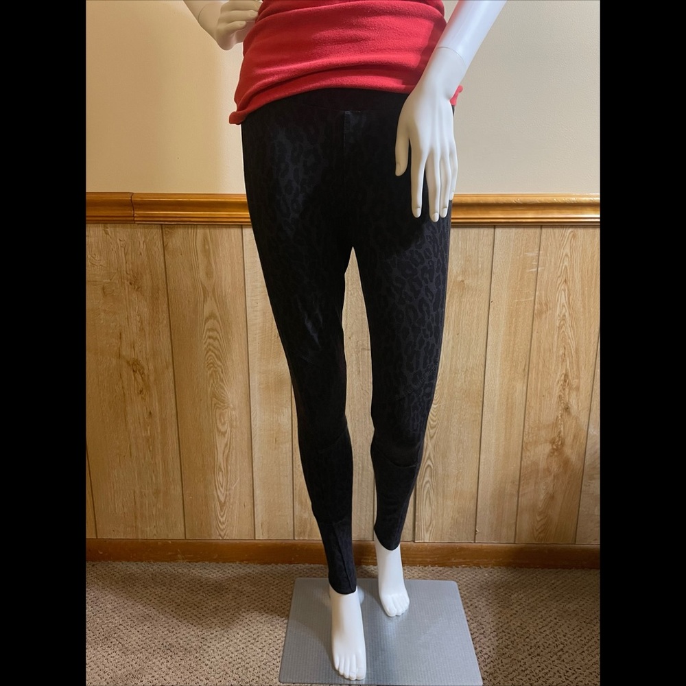 Mudd Cheetah Leggings